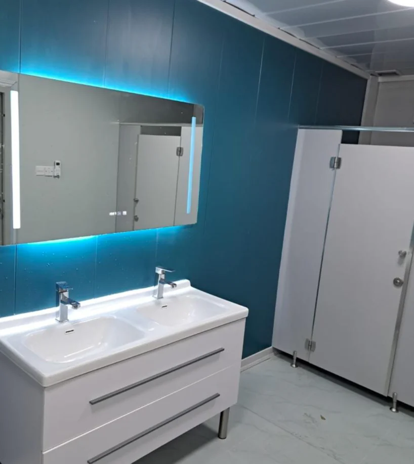 تأجير كبائن حمامات